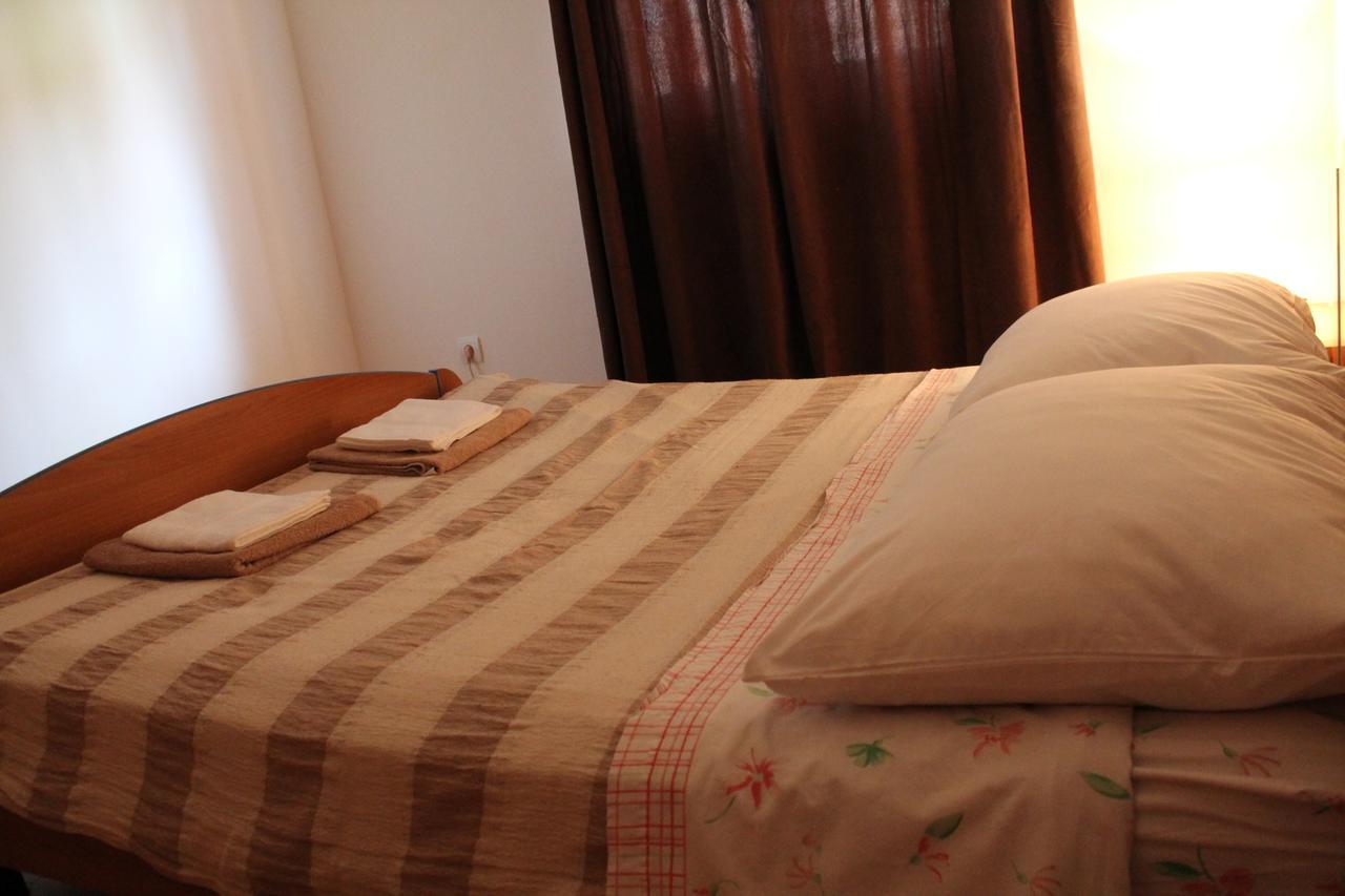 Apartments Ana Пула Екстер'єр фото